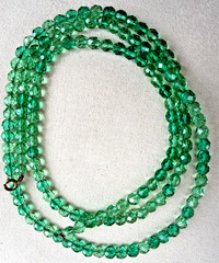 Vintage Green Glass Crystal Bead Faceted Long Necklace 46″ Gorgeous Sparkle!