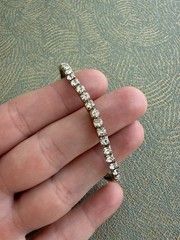 Vintage golden tennis stackable Rhinestone sparkling Stretch Bracelet approx 2.7