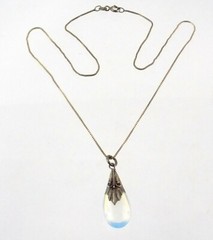 Sterling Silver Opaline Glass Pendant Necklace Box Chain 925 5.3G 17.75 Inches