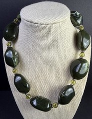Vintage Robert Rose Resin Green Beaded Adjustable 21 in Necklace