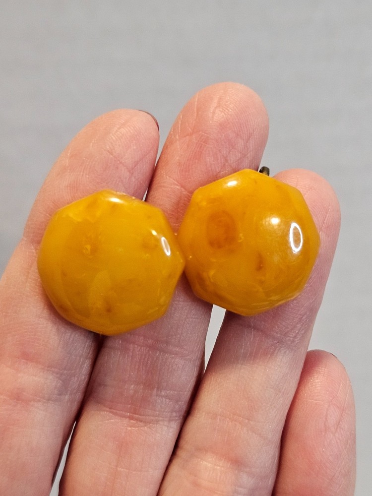 Vintage bakelite earrings butterscotch marbled hexagon