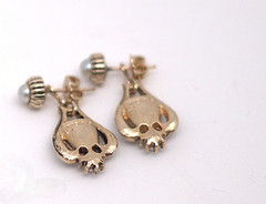 Vintage Avon Queensbury Earrings Gold Tone Faux Amethyst and Pearls 1974