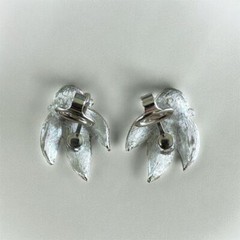 Vintage Trifari Silver Tone Leaf Brooch with Faux Pearls
