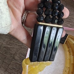 Statement necklace high quality Yellow and Black beads