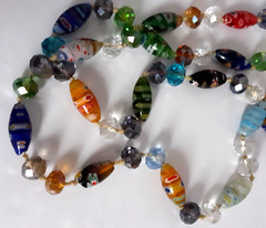 VTG Millefiori Style Art Glass Beads & Crystals Hand Knotted 25″ Stand Overhead