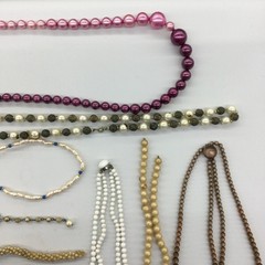 Vintage Costume Necklaces Bracelet Mixed Jewelry For Crafts (Lot Of 25) C-5