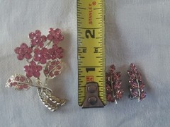 Vintage B. DAVID Pink Rhinestone Brooch Earrings Set Leaf Spray 1950s Sparkle