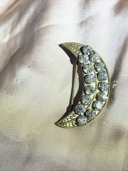 Unusual Antique Victorian Crescent Moon Brooch Prong Set Rhinestones Pin 1880s