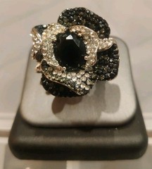 Flower Cocktail Ring Silver Tone Clear/Black Rhinestones Stretch Band