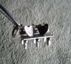 Lovers Bench Seat w/ Hearts Vintage Sterling Silver Bracelet Charm Pendant 2.0g
