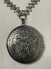 Vtg Victorian Revival Silver Tone Book Chain Locket Pendant Necklace Dbl Sided