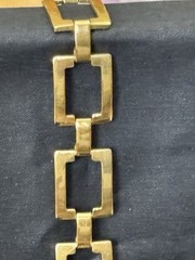 Vintage Unbranded Necklace Distinctive Square Gold Tone Link Design 18 Inches