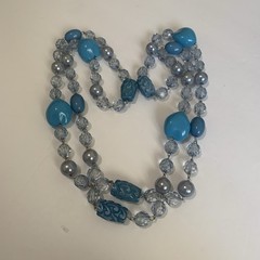 Vintage Jewelry Turquoise Acrylic Beads Necklace/long Chain Silvertone N45