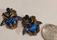 JULIANA DELIZZA ELSTER GOLDTONE SAPPHIRE BLUE RHINESTONE VENUS FLAMES SET