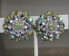 Signed Tara Aurora Borealis Lavender Rhinestone Clip On Earrings 1” Vintage