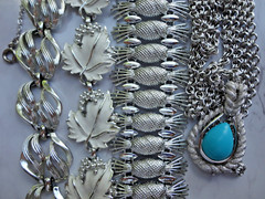 LOT OF 4 VTG SARAH COV CORO AVON SILVERTONE ENAMEL FAUX STONE BRACELETS NECKLACE