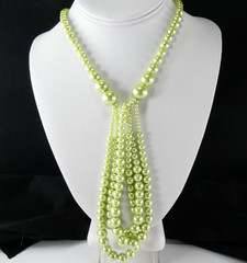 Pretty Mint Green Bead Drop Necklace Silver Tone Hardware Elegant Fashion Jewel