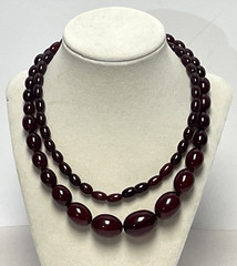 Vintage Cherry Red Bakelite Graduated Bead Necklace 35″ Tested 62g Art Deco