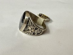 VINTAGE LARGE STERLING SILVER & HEMATITE THUNDERBIRD RING WHEELER MFG CO SIZE 9
