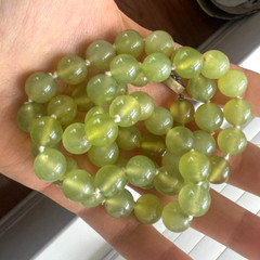 Vintage Prehnite Necklace Green Gemstone Jewelry Natures Art Hand Knotted ~26”