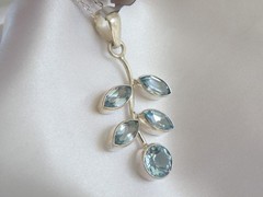 Sterling Silver 925 Natural Heated Blue Topaz Vine Branch Pendant Necklace