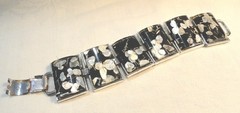 Vtg Chunky Lucite Confetti Bracelet Black White Gold