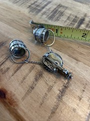 VINTAGE RARE SIGNED ZENTALL BROOCH WISHING WELL TWO BUCKETS/PAILS THAT DANGLE
