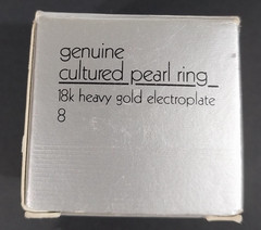 NOS Vintage 1985 Avon Genuine Cultured Pearl Ring Size 8 18K HGE Blue Velvet Box