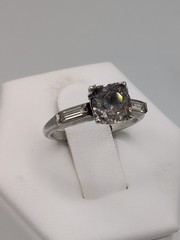 MADE IN THE USA! Vintage Uncas Sterling Silver Cubic Zirconia Ring Size 6