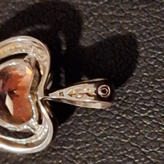 Vintage Uncas 10K White Gold Heart Pendant – Iridescent Aurora Borealis Crystal