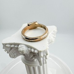 Vintage Blue Oval Faux Sapphire Ring Gold Tone Solitaire Minimalist Dainty