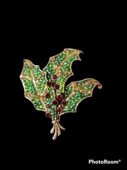 Lauren Conrad LC Pin Brooch Holiday Christmas Holly Berry Enamel Rhinestone VTG