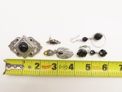 Vintage Jewelry Lot Black Faceted Glass Crystals Rhinestones Cabochon + D2106