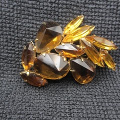 Vintage Rhinestone Brooch Golden Brown Gold Tone