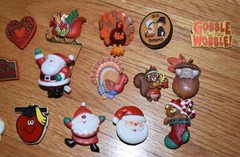 Lot of 20 Hallmark Pins Brooch Christmas Holiday Santa Thanksgiving Turkey Pin