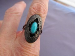 VINTAGE OLD PAWN STERLING R.M.J. ROBERT M JOHNSON OVAL SHADOW BOX TURQUOISE RING