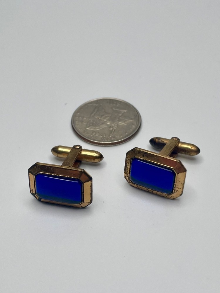 Vintage Dolan & Bullock Correct Quality Blue Glass Rectangle Gold Tone Cufflinks