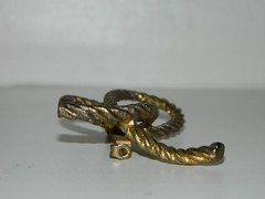 VTG Vintage Gold Tone Knot Knotted Rope Pin Brooch
