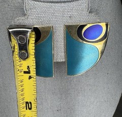 Vintage Earrings Signed Samuel Huang Pierced Blue And Gold Tone Peacock Blue