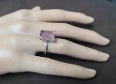 Vintage 14k white gold engagement ring 5.27ct. Natural Pink Tourmaline