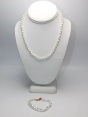 J387-VINTAGE NECKLACE/BRACELET SET~FAUX PEARLS~TIED~PLASTIC~17″/7″