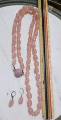 ANTIQUE MOLDED BERRY OPAL MILKY PINK OPALINE GLASS BEAD FLAPPER NECKLACE SET 3ft