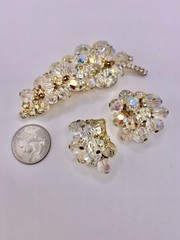 Vintage JULIANA D&E Pin and Earrings With Aurora Borealis Rhinestones BOOK PIECE