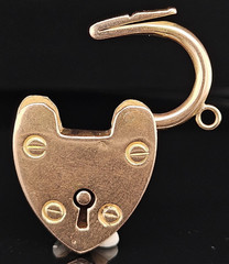 15K Gold ANTIQUE HEART PADLOCK Charm Pendant Edwardian Opens British Love Lock