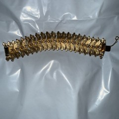 VTG FRANCOIS by CORO Leaf Pattern Gold Tone Bracelet Earrings Necklace Set READ