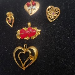 Vintage Heart Pendant / Pin Lot Mixed Materials And Styles Red Gold-tone