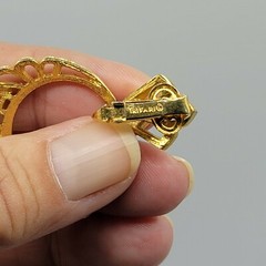 Vtg Earrings Crown TRIFARI Beautiful Dangles Jewelry Gold Plated 1955-1969
