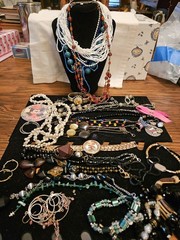 Vintage Lot Jewelry Wear Repair Craft Beads Glass Watch Plastic Metal Shell