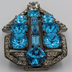 Stunning Big Eisenberg Original Vintage Rare Color Blue/Clear Crystal Fur Clip
