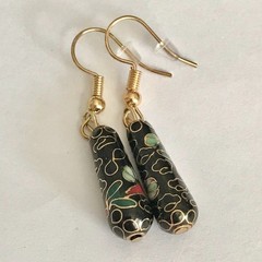 Vintage Pink Red Flower Cloisonne Earrings Black Enamel Gold Tone Taiwan Asian